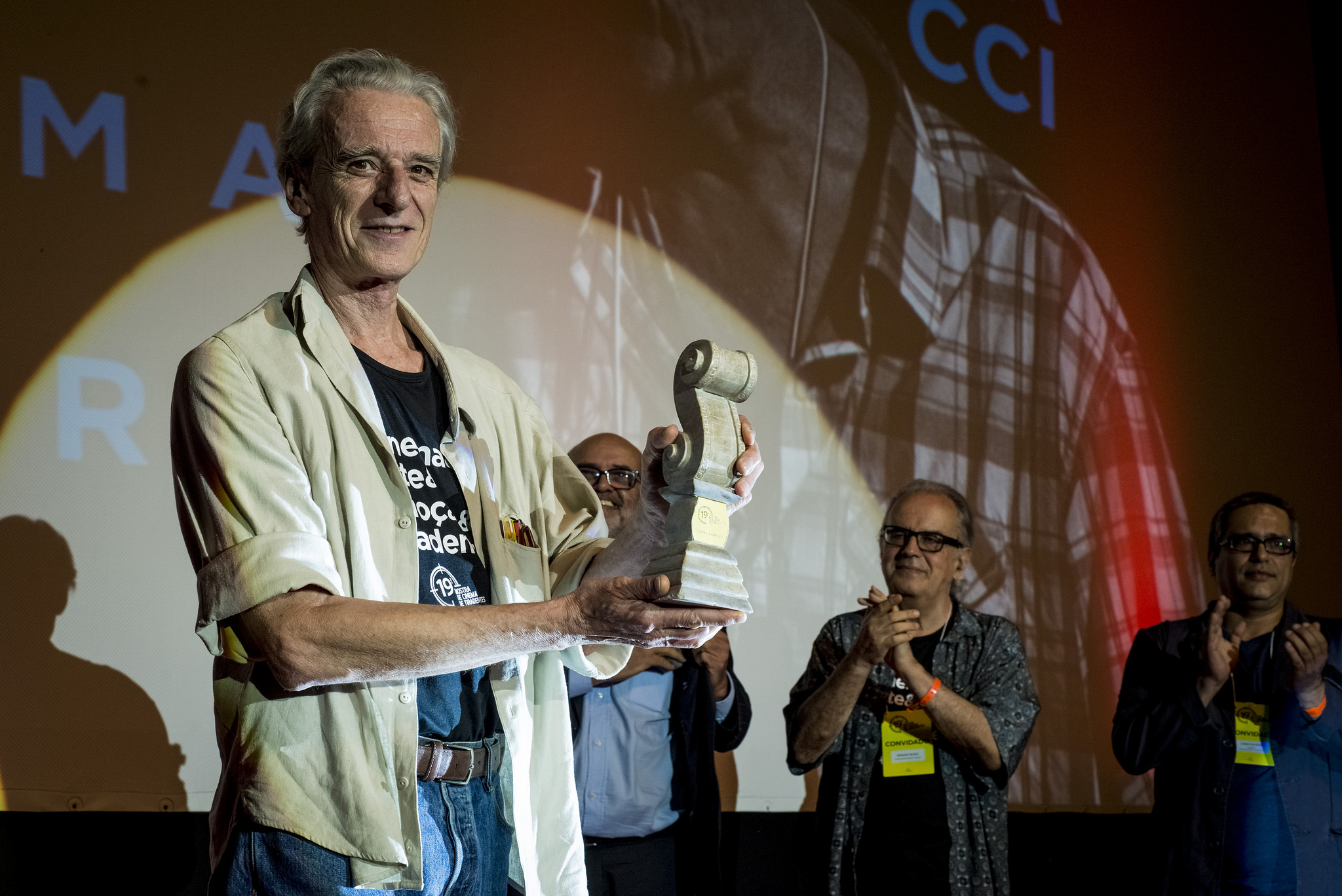 Andrea Tonacci é homenageado na abertura da 19ª Mostra de Tiradentes